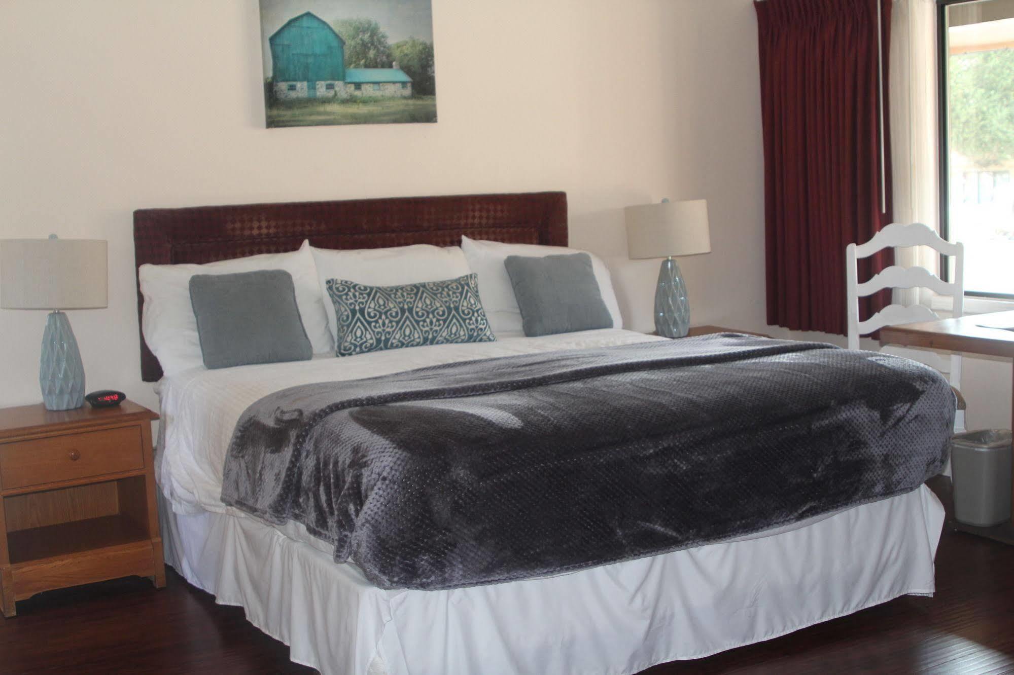 Peach Tree Inn ซานหลุยส์ โอบิสโป ภายนอก รูปภาพ
